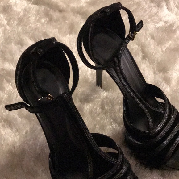 Burberry black platform 37.5 t-strap patent suede - Picture 5 of 8